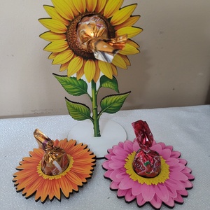 3 db Fa virág csokival a közepén , Otthon & Életmód, Vallás, Temetkezési tárgy, Sírcsokor, virág dekoráció, Famegmunkálás, Mindenmás, MESKA