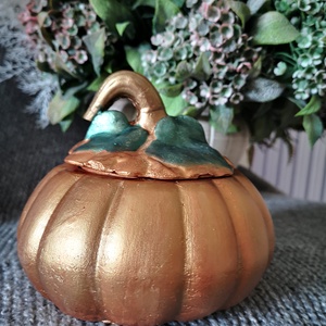 Egyedileg festett tök alakú tároló , Otthon & Életmód, Dekoráció, Halloween, Halloweeni tök és lámpás, Festett tárgyak, MESKA
