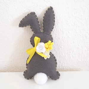 Húsvéti filc Nyuszi, Húsvéti nyuszis dekoráció, Filc nyúl, filc húsvét, Húsvéti nyúl dísz, Húsvéti nyuszis ajándék - otthon & életmód - dekoráció - ajtó- és ablak dekoráció - ajtódísz & kopogtató - Meska.hu