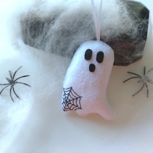 5 db-os kézzel hímzett Halloween szett, Szellemes halloween garland dekoráció - otthon & életmód - dekoráció - halloween - halloweeni dekoráció - Meska.hu