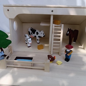 Fa játék farm 44x23x21 cm (a képen látható összes tartozékkal), Játék & Sport, Baba & babaház, Babaház, Famegmunkálás, Festészet, MESKA