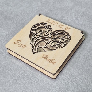 Esküvői gyűrűtartó doboz - esküvő - kiegészítők - gyűrűtartó & gyűrűpárna - Meska.hu Esküvői gyűrűtartó doboz - esküvő - kiegészítők - gyűrűtartó & gyűrűpárna - Meska.hu