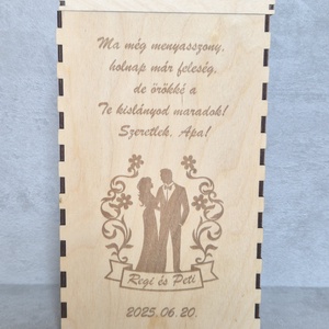 Apaköszöntő doboz, Esküvő, Emlék & Ajándék, Szülőköszöntő ajándék, Famegmunkálás, MESKA