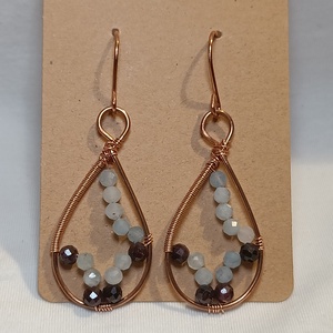 Gyöngyös fülbevaló rézből  - ékszer - fülbevaló - lógó fülbevaló - Meska.hu