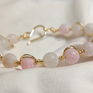 Púder achát karperec - ékszer - karkötő - lánc karkötő - Meska.hu