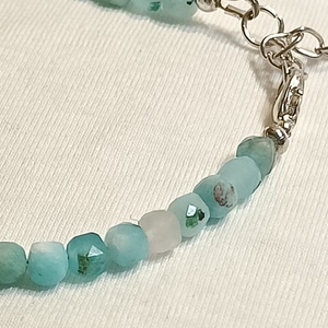 Amazonit kocka karkötő - ékszer - karkötő - gyöngyös karkötő - Meska.hu