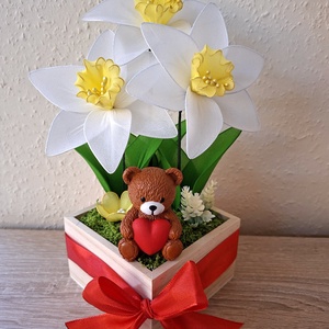 Kézzel készült macis virágbox � tökéletes anyák napi ajándék, Otthon & Életmód, Virágdekoráció, Virágok, Virágbox, Gipszöntés, Virágkötés, MESKA