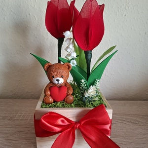 Örök tulipánbox macival - Meska.hu