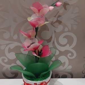 Orchidea harisnyából  - otthon & életmód - dekoráció - virágdísz és tartó - csokor & virágdísz - Meska.hu Orchidea harisnyából  - otthon & életmód - dekoráció - virágdísz és tartó - csokor & virágdísz - Meska.hu