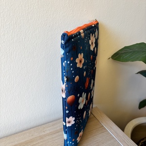 Könyv/iPad/Tablet védő utazó tok - táska & tok - ebook & tablet tok - Meska.hu