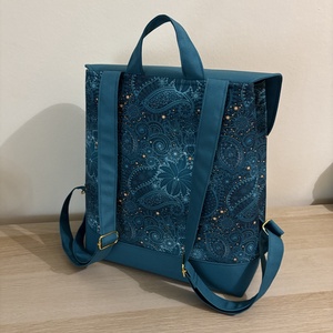 Női hátitáska eladó - táska & tok - hátizsák - hátizsák - Meska.hu