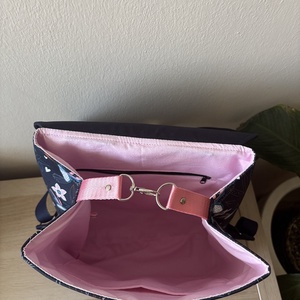 Női hátitáska eladó - táska & tok - hátizsák - hátizsák - Meska.hu