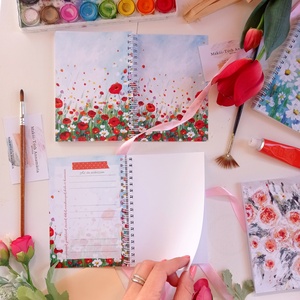 Iskolakezdési csomag. Művészi, elegáns noteszek A6 méretben 4db Sima jegyzetfüzet festmény borítóval Díszcsomagolásban - otthon & életmód - papír, írószer - jegyzetfüzet & napló - Meska.hu