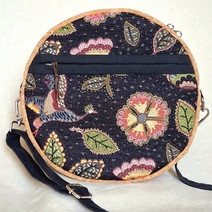 Parafa és valódi gobelin szövetből készült körtáska, válltáska, makramé vagy műbőr vállpánttal - táska & tok - kézitáska & válltáska - válltáska - Meska.hu