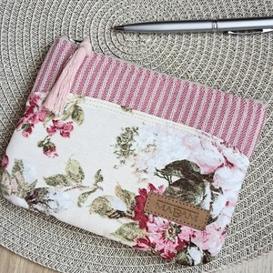 Rózsás, csíkos, női lapos neszesszer, tok - Meska.hu