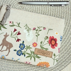 Őzikés virágos,  női lapos neszesszer, tok, Táska & Tok, Neszesszer, Varrás, MESKA