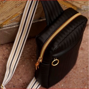 Sling bag- vállon átvehető kistáska - táska & tok - kézitáska & válltáska - vállon átvethető táska - Meska.hu