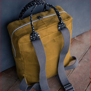 Praktikus  kézitáska- hátizsák,  vízálló táska vászontból - Tigris mintás táskafüllel - táska & tok - hátizsák - kishátizsák - Meska.hu