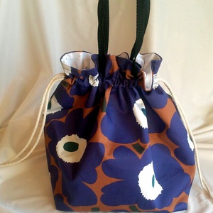 Divatos- Lunch bag -  Uzsonnás táska - Kistáska- Wet bag vízálló béléssel -Marimekko Big Poppy - Meska.hu