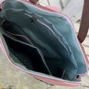 Könnyed Lapháti -vízálló, strapabíró oilskin vászonból - MARY - táska & tok - hátizsák - hátizsák - Meska.hu