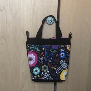 Könnyed City bag- strapabíró canvasz vászon - vállon át is hordható pánttal - NIGHT GARDEN - táska & tok - kézitáska & válltáska - vállon átvethető táska - Meska.hu
