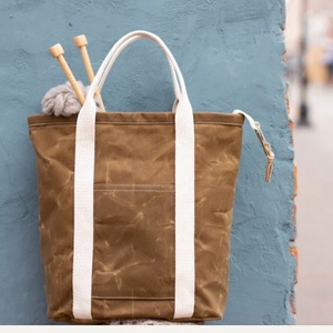 Oilskin Minibag akár 2 in 1 hátizsák vagy vállon át is hordható, Táska & Tok, Bevásárlás & Shopper táska, Shopper, textiltáska, szatyor, Varrás, MESKA