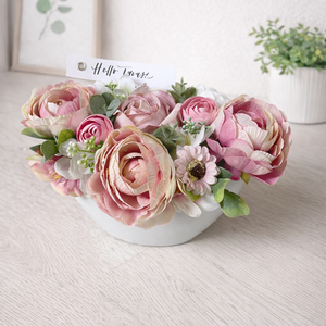 Tavaszi pasztell asztaldísz 24 cm, Otthon & Életmód, Virágdekoráció, Virágdíszek, Virágdísz kaspóban, Mindenmás, Egyedi, kèzműves asztaldísz. 
24 cm a teljes szélessége, egyedi felirattal.
Hangulatban hozzá illő ..., MESKA