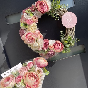 Tavaszi ajtódísz 35 cm-es pasztell rózsaszín - otthon & életmód - dekoráció - ajtó- és ablak dekoráció - ajtódísz & kopogtató - Meska.hu