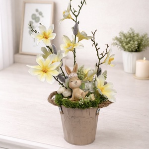 Tavaszi asztaldíszek fém kaspóban - Meska.hu