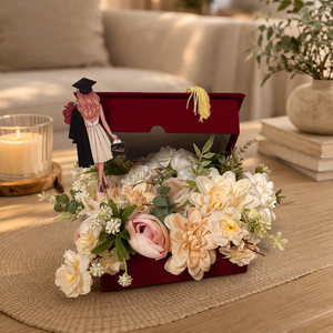 Bársony virágbox diplomaosztóra ballagásra - Meska.hu