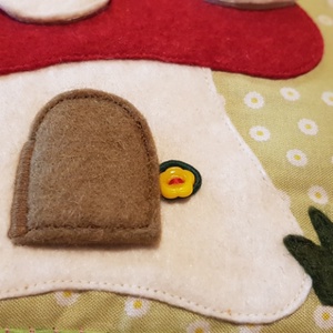 Csendeskönyv oldal- Gomba pöttyökkel - játék & sport - textilkönyv & babakönyv - Meska.hu