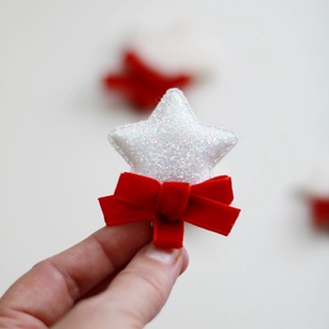 Glitteres csillag piros masnival hajcsat, hajcsat, Ruha & Divat, Hajdísz & Hajcsat, Hajcsat & Hajtű, Varrás, MESKA