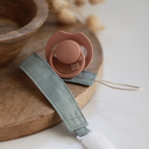 Közép menta cumilánc, Játék & Sport, 3 éves kor alattiaknak, Cumilánc, Varrás, MESKA