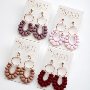 Dapp függő fülbevaló karikával  - ékszer - fülbevaló - lógó fülbevaló - Meska.hu