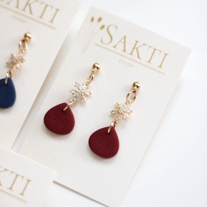 Bordó, hópihés fülbevaló, függő fülbevaló - ékszer - fülbevaló - lógó fülbevaló - Meska.hu