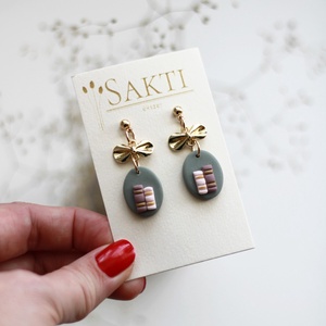 Könyves függő fülbevaló masnival, Ékszer, Fülbevaló, Lógó fülbevaló, Ékszerkészítés, MESKA