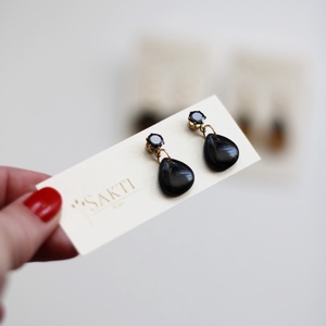 Csepp alakú köves függő fülbevaló, Ékszer, Fülbevaló, Lógó fülbevaló, Ékszerkészítés, Gyurma, MESKA