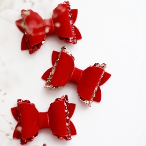 Piros bársony, glitteres hajcsat - ruha & divat - hajdísz & hajcsat - hajcsat & hajtű - Meska.hu