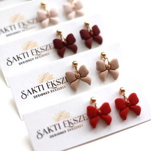 Pici drapp masni fülbevaló - ékszer - fülbevaló - pötty fülbevaló - Meska.hu