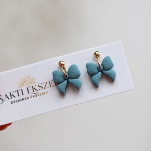 Pici teal masni fülbevaló - Meska.hu