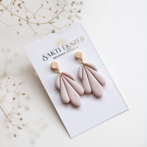 Ekrü függő fülbevaló - Meska.hu