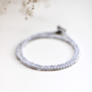 Kalcedon nyaklánc 3mm-es fazettált, ásványékszer - ékszer - nyaklánc - gyöngyös nyaklánc - Meska.hu