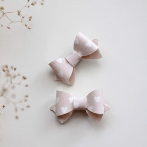 Rózsaszín szívecskés mini hajcsat - Meska.hu