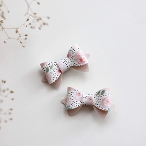 Pöttyös virágos mini hajcsat - Meska.hu