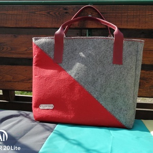 Női divatos filc táska, piros szürke  - táska & tok - kézitáska & válltáska - kézitáska - Meska.hu
