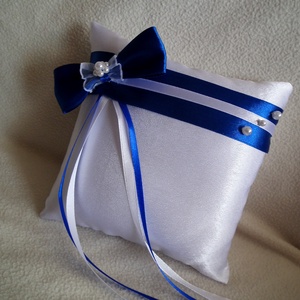 Gyönyörű masnis, gyöngyös fehér királykék gyűrűpárna - új  - esküvő - kiegészítők - gyűrűtartó & gyűrűpárna - Meska.hu