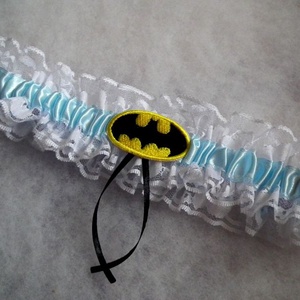 Batman combcsipke, legényfogó - esküvő - kiegészítők - harisnyatartó & valami kék - Meska.hu