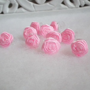 Világos rózsaszín rózsás hajcsat - esküvő - hajdísz - kontydísz & hajdísz - Meska.hu