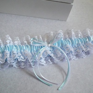 Hédi esküvői combcsipke, legényfogó - esküvő - kiegészítők - harisnyatartó & valami kék - Meska.hu