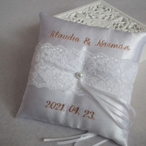 Hímzett varázslat gyűrűpárna - esküvő - kiegészítők - gyűrűtartó & gyűrűpárna - Meska.hu